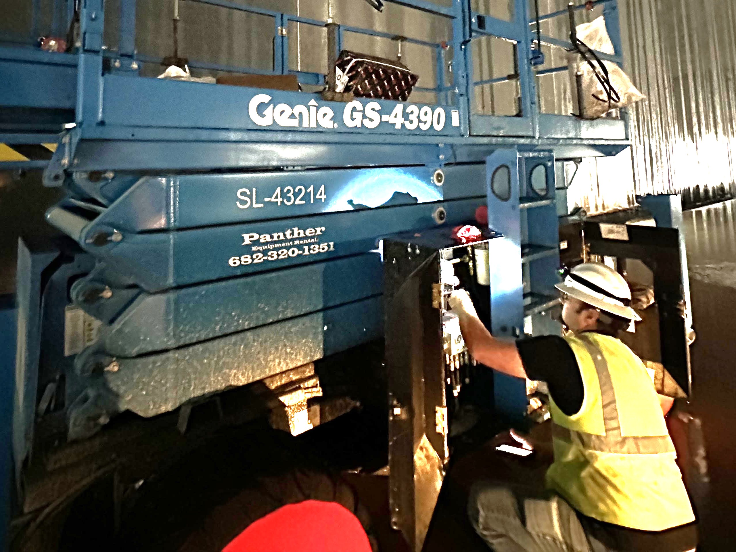 Panther Equipment Rental field service — GS-4390 scissor lift